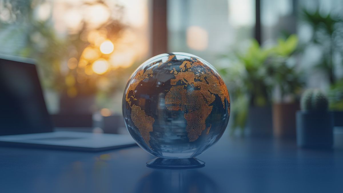 Offshoring services (accounting, HR sourcing)